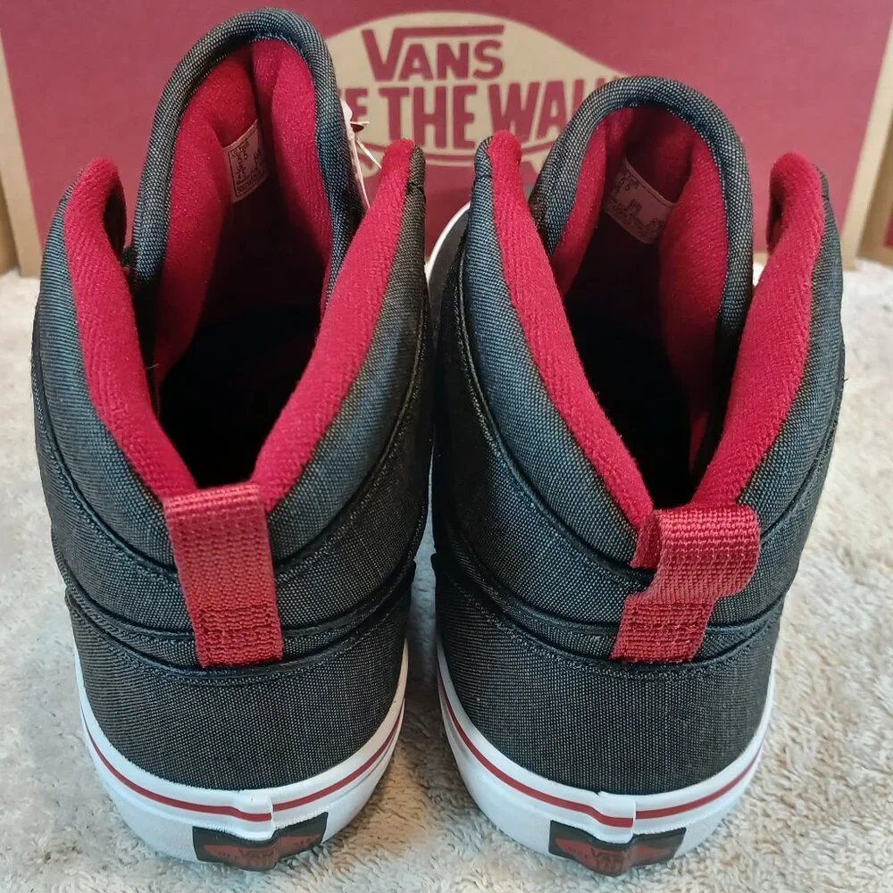 Vans Men's 5.5/Women's 7 (Youth 5.5) Atwood High Top Black Chili Pepper Red